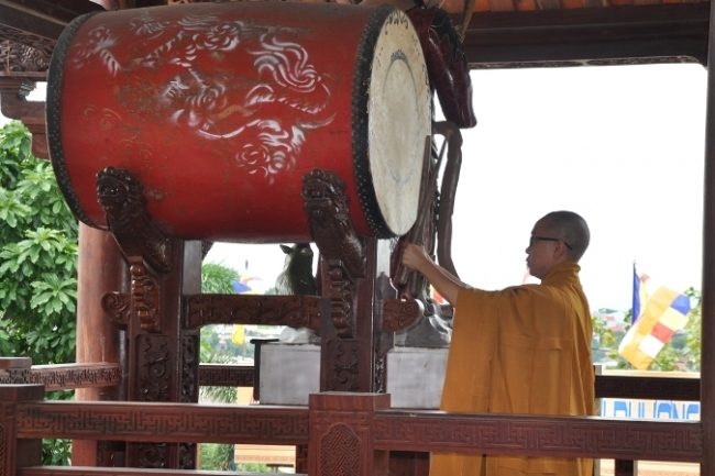 Trong – Am thanh cua su uy nghi va giac ngo