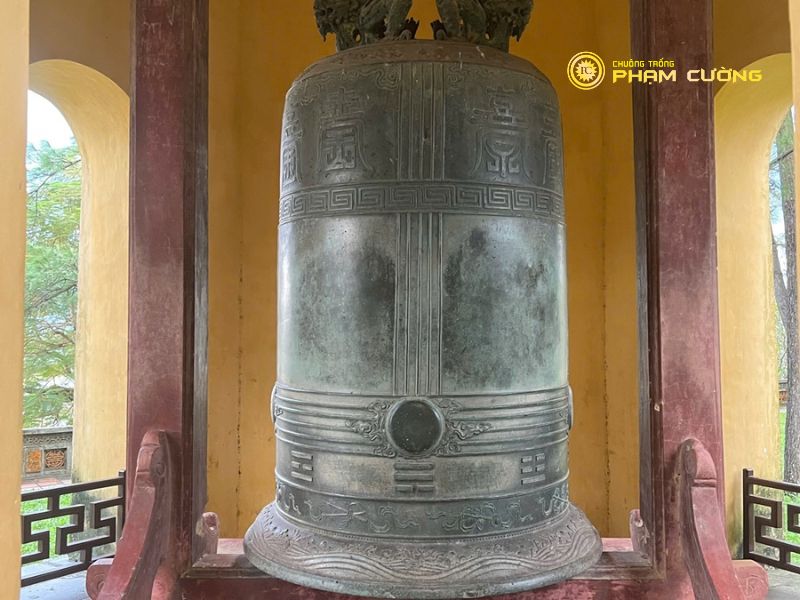 chuông chùa Thiên Mụ