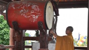 Bài kệ chuông trống bát nhã là gì